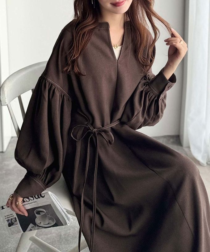 日本 Classical Elf - 鑰匙領氣質澎澎腰綁帶長袖洋裝-黑