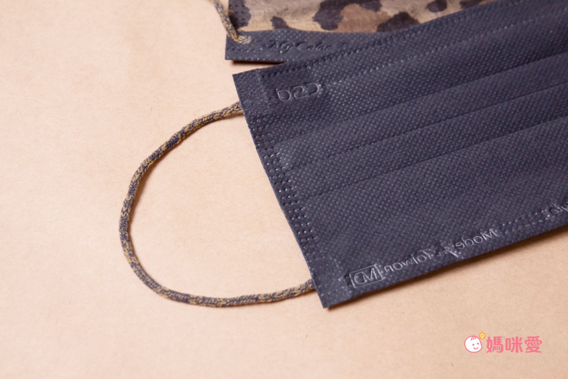 CSD中衛 - 醫療口罩-成人平面-豹吻(30片/盒)