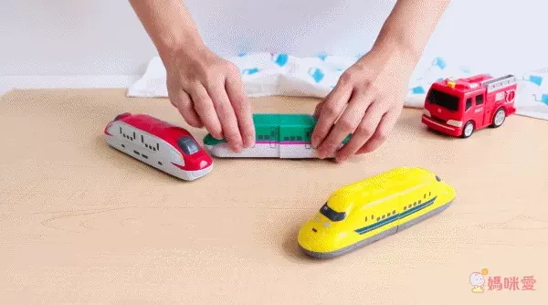 【日本PILOT】魔法變色洗澡家家酒 / 水陸兩用小車車