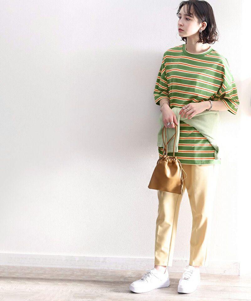 日本 Classical Elf - 圓領橫條紋落肩短袖上衣-淺卡其
