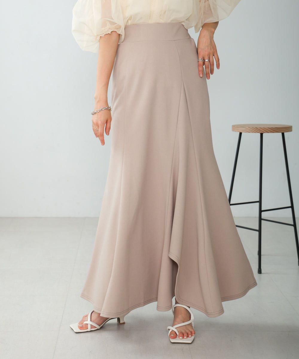 日本 Bab - 浪瓣花瓣層次修身長裙-黑