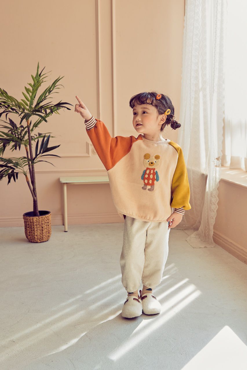 韓國 Mimico - (裏起毛)立體熊熊拼接色T-橘X黃