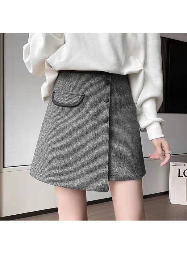 日本 GRL - 不規則裙擺排釦毛呢短裙(附安全褲內襯)-黑