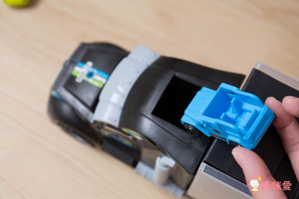 降價優惠中♬一咖直接帶著走✌收納大車～最多可放 26 台小車✌ CP值超高！