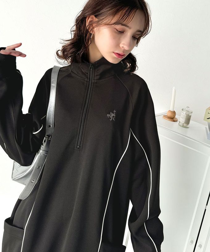 日本 Classical Elf - 異素材荷葉拼接半拉鍊寬版長袖洋裝-黑