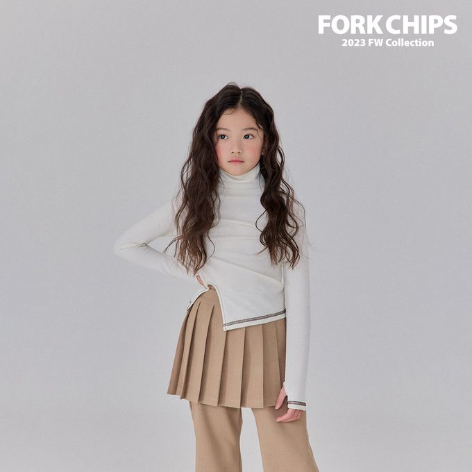 韓國 FORK CHIPS - 鬆緊腰裝飾百褶裙微喇叭長褲-卡其