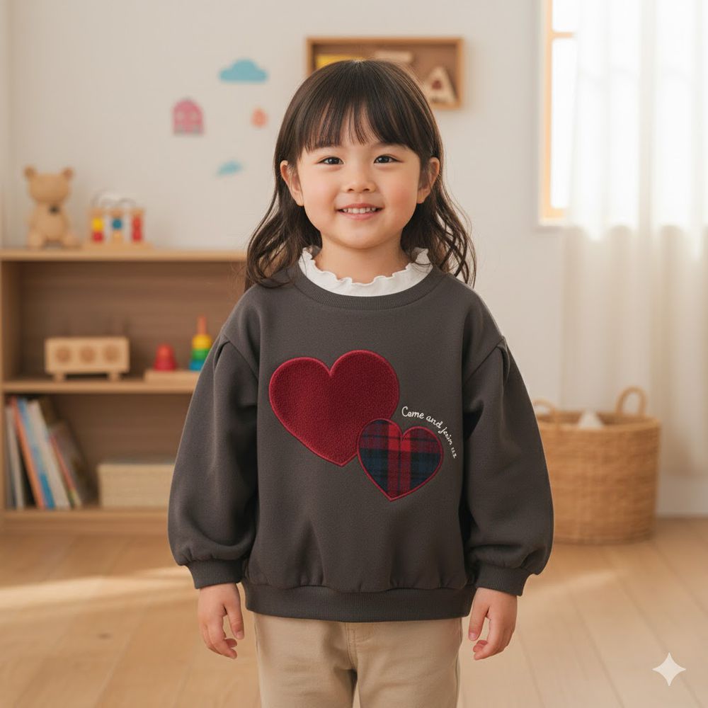 長袖休閒上衣-胸前圖案-深灰色