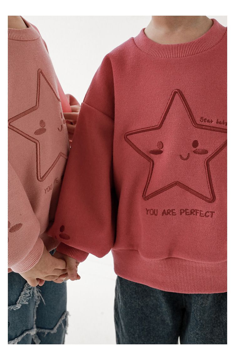 針織刺繡圓領長袖上衣-星星-米白色