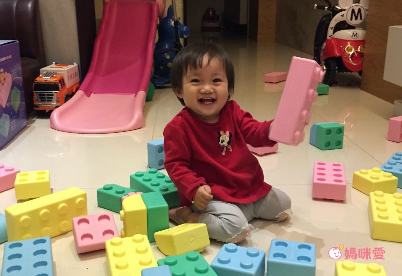 大型軟積木【台灣製 WOOHOO】打造巨大積木城堡