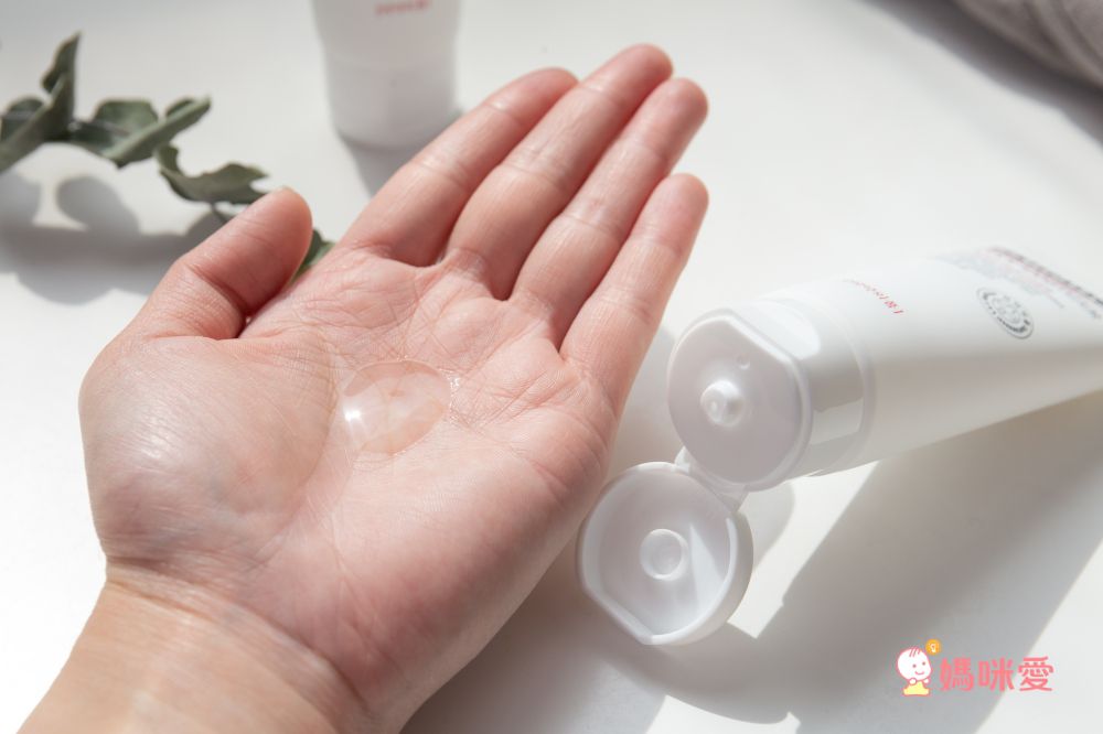 平台最便宜！韓國 酒精護手乾洗手｜添加積雪草保濕，消毒後不乾澀。