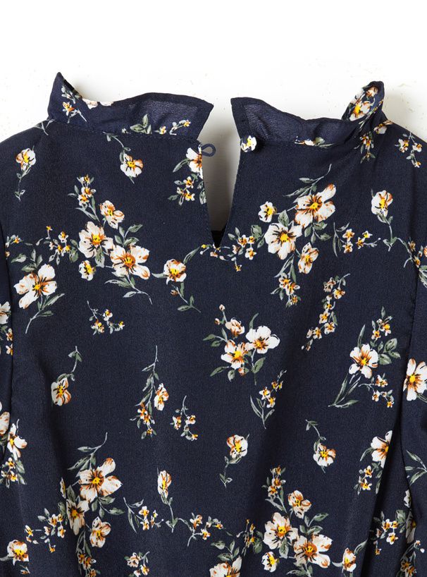 日本 GRL - 清新小碎花飛飛袖綁帶雪紡洋裝-深藍