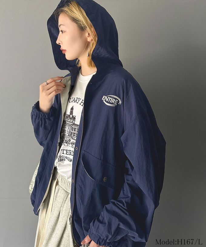 日本 Classical Elf - 胸前logo大口袋輕量連帽風衣外套-白