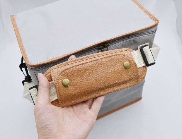 日本現代百貨 - 立體方形 保溫保冷袋/購物袋-20-墨綠 (30x20x32cm)