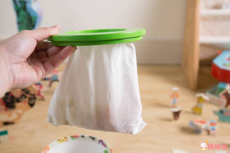 法國 Vilac 超質感玩具系列♔ 手提攜帶家家酒～帶出門詢問度超高★觸覺啟發桌遊～啟發幼兒大腦！