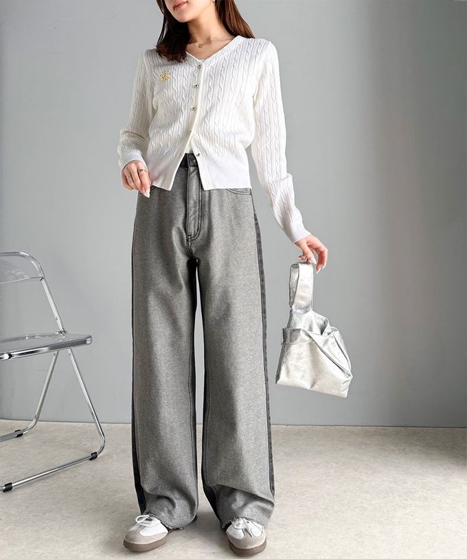 日本 Classical Elf - Java 個性深淺配色寬版丹寧褲-藍系