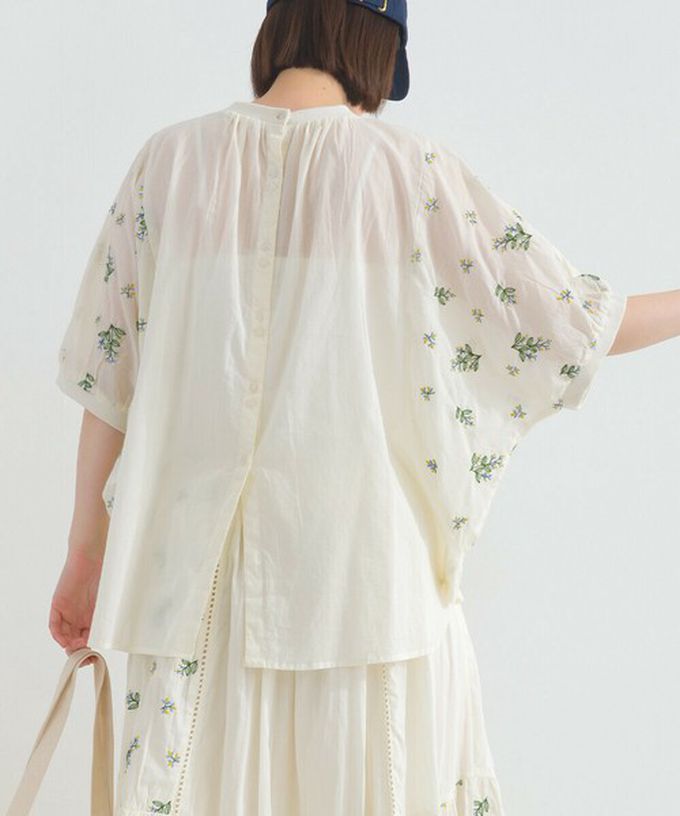 日本 Lupilien - 100%印度棉 優美植物刺繡大寬袖上衣-海軍藍