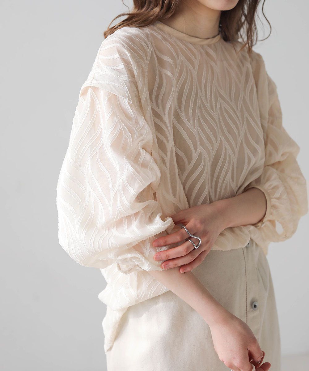 日本 Bab - 波浪紋透感排釦襯衫-米杏