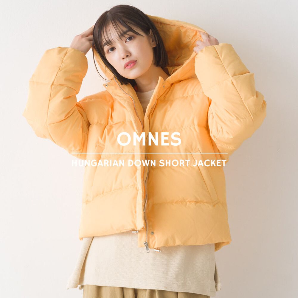 日本 OMNES - 80%羽絨 時尚短版輕盈連帽外套-海軍藍