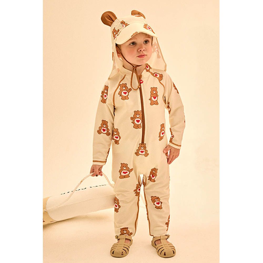 UPF 50+連身式長袖泳裝(附遮脖泳帽)-卡通人物彩虹熊-象牙白