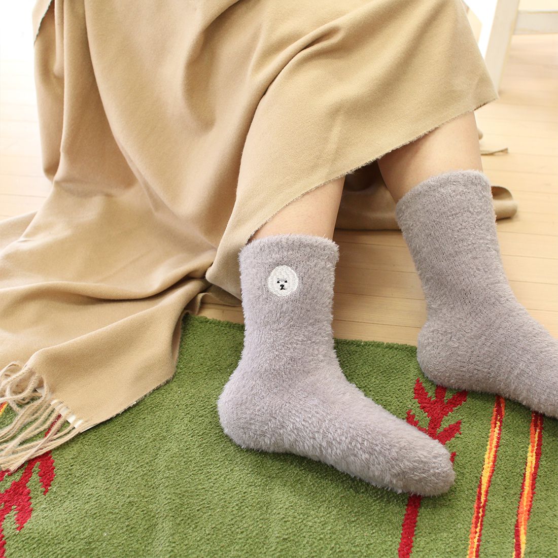 日本 TOMO - 可愛動物刺繡毛絨保暖襪-比熊犬-灰 (22-25cm)