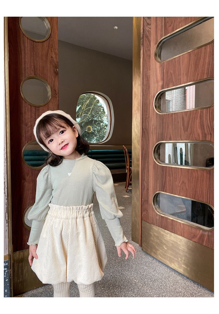 木耳領泡泡袖長袖上衣-小愛心-綠色