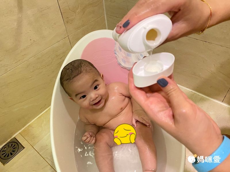 法國小王子 - 有機嬰兒洗髮沐浴露-(效期：2023.5)-250ml