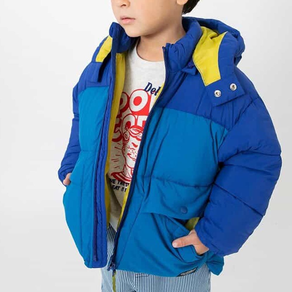 [可機洗]蓬鬆輕盈時尚連帽保暖外套-寶藍