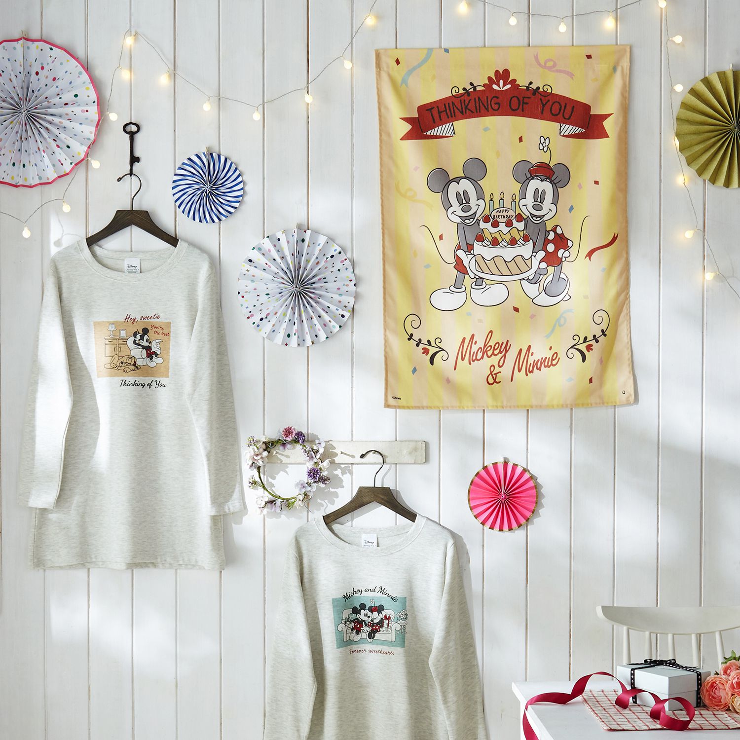 日本千趣會 - 迪士尼佈置掛布-生日-鵝黃 (60x85cm)