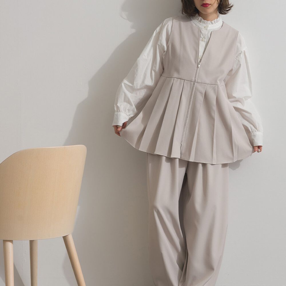 正式感斜紋布優雅百褶背心-象牙米