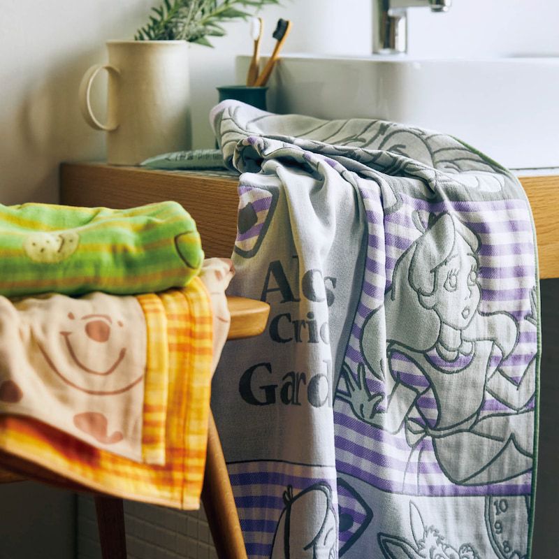 日本千趣會 - 日本製 迪士尼純棉三重紗今治浴巾-瑪麗貓-粉紅 (60×100cm)