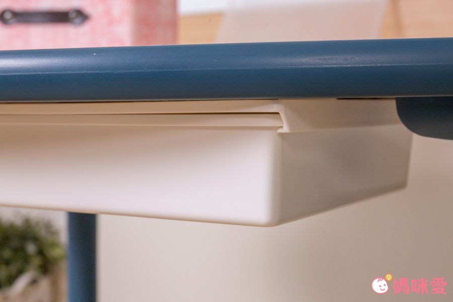 隱形收納抽屜 (中（26*19*6.5cm）)