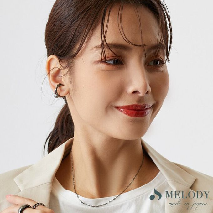 日本 Melody Accessory - 日本製 單顆珍珠線條耳骨夾-金