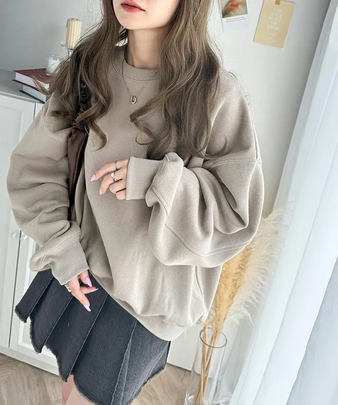 日本 Classical Elf - 背後刺繡logo 寬大落肩裏毛上衣-黑