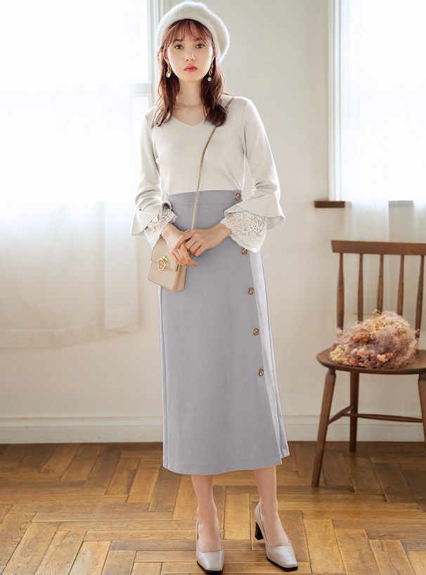 日本 GRL - 氣質V領蕾絲花朵袖針織上衣-天使白