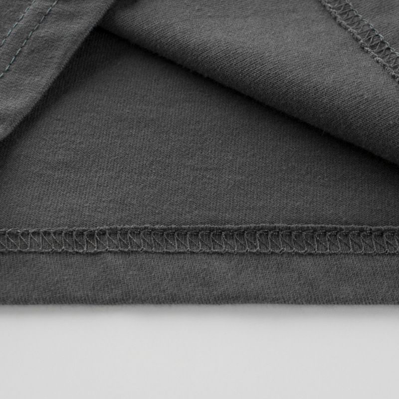 純棉圓領長袖上衣-英文字母-深灰色