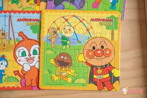 超人氣卡通人物☀迪士尼 / 佩佩豬 / 波力 / 麵包超人☛貼紙書、塗鴉本、拼圖、疊疊樂、飛盤✿多款室內室外好物！