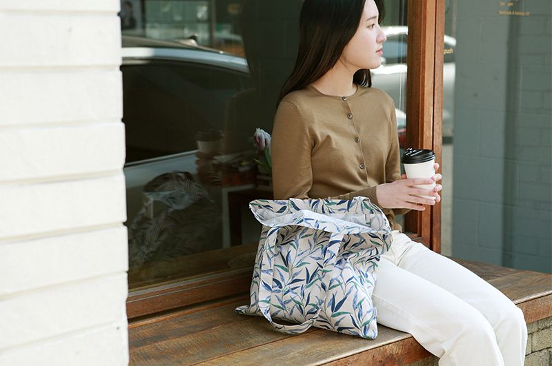 韓國製 - 牛津布環保袋/購物袋-花花世界 (41X43cm)