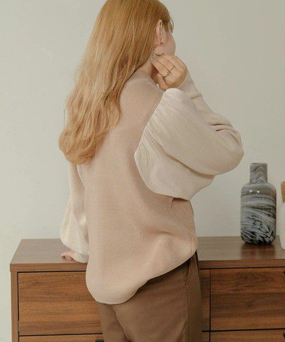 日本 Bou Jeloud - 細針織拼接泡泡袖上衣-淺卡其