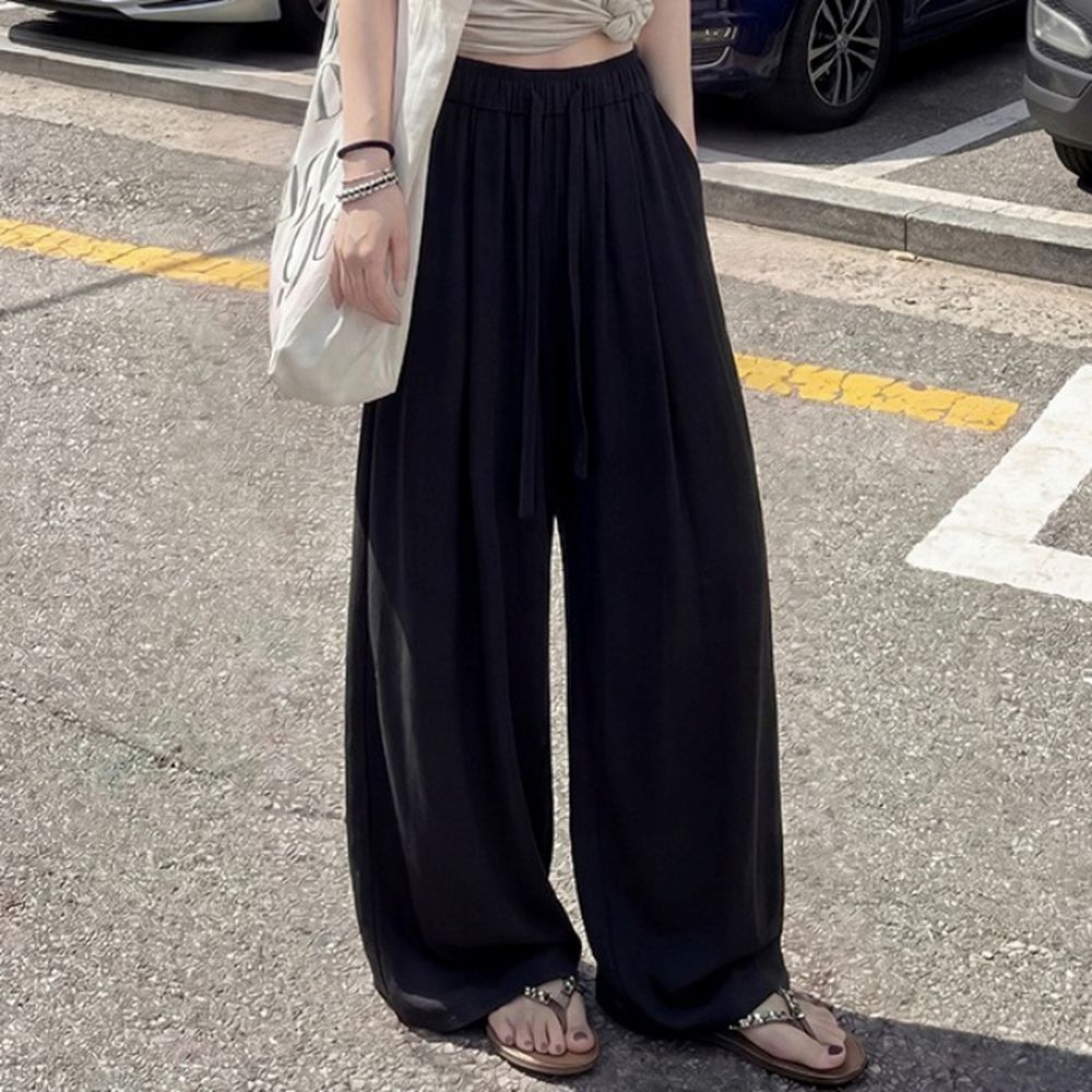 鬆緊腰顯瘦薄透夏日亞麻彎刀褲-黑