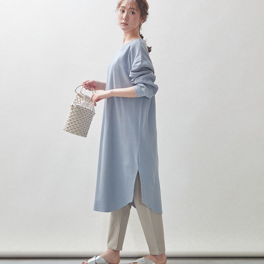 日本 Rejoule - 正反兩穿鬆餅紋排扣長袖洋裝-淺藍 (Free)