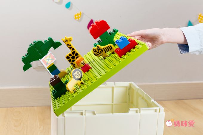 日本霜山 - 樂高可疊式積木玩具摺疊收納箱-綠蓋-25L-送台製OK牌積木(1kg)