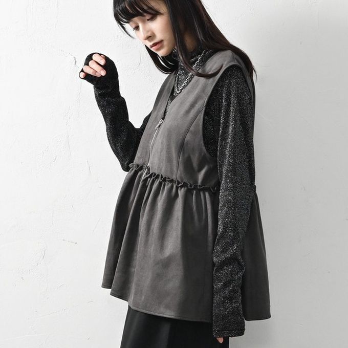 日本 ELENCARE DUE - 麂皮V領層次感傘擺拉鏈背心-炭灰