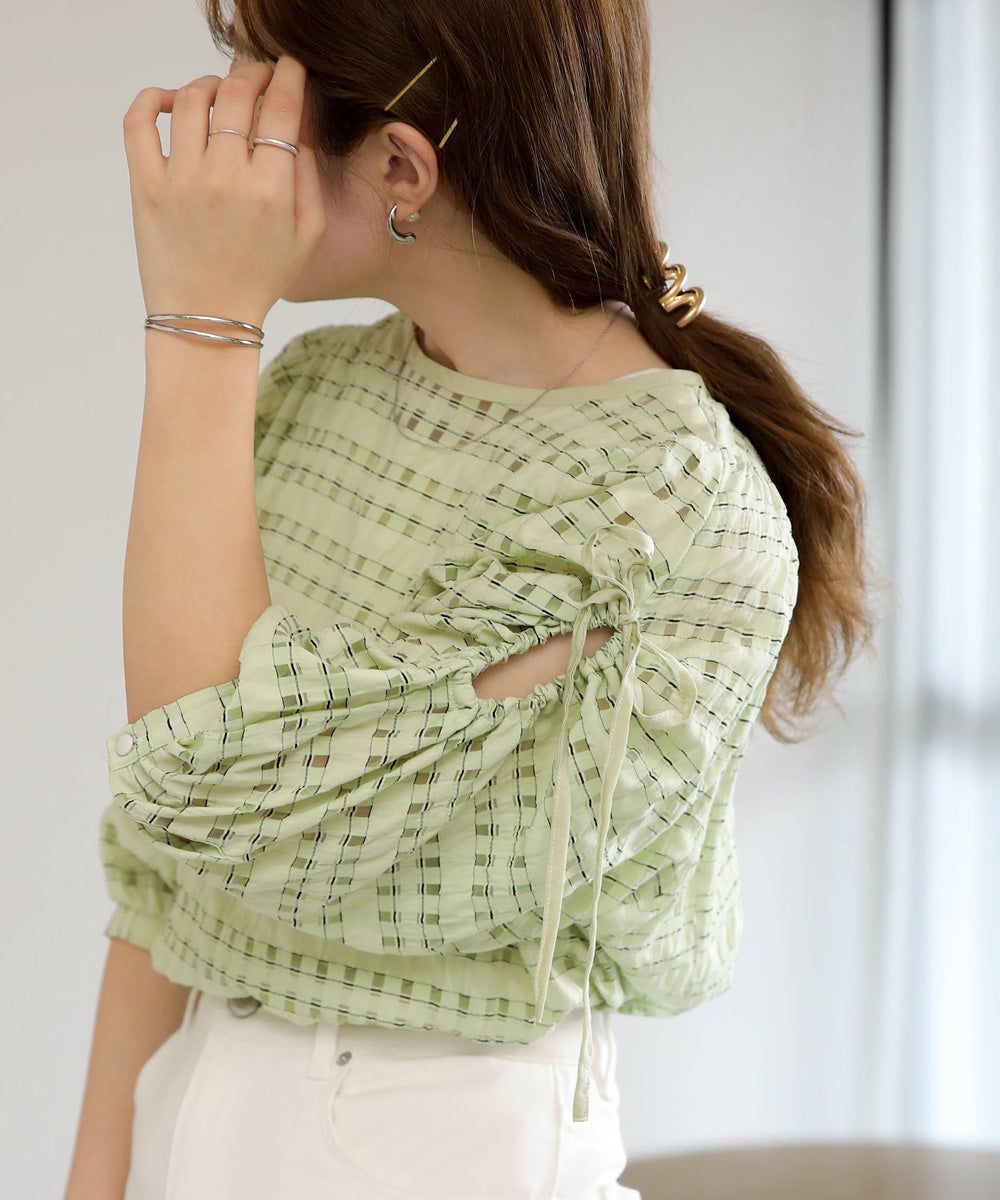 日本 Bab - 甜美格紋抽繩澎澎袖上衣-米杏