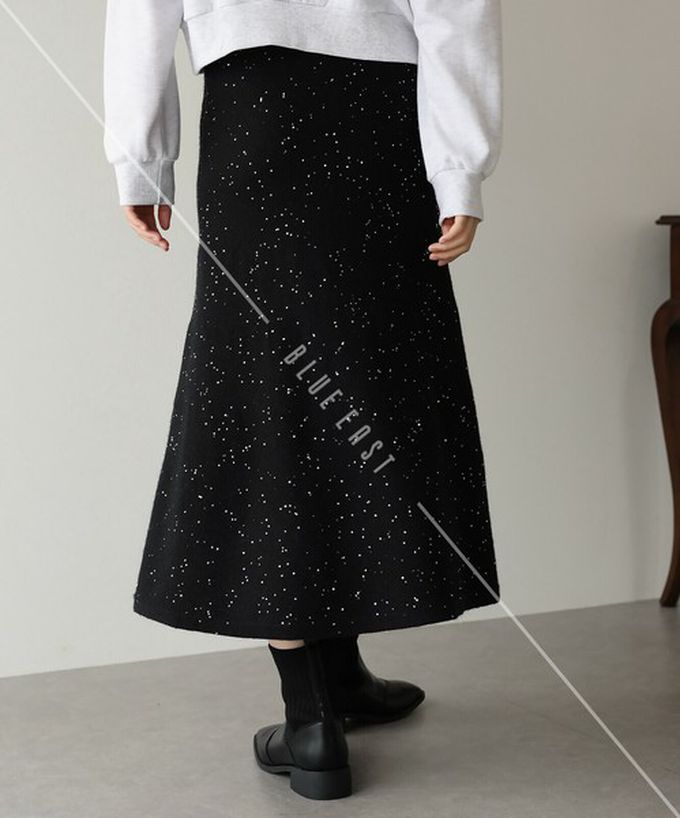 日本 BLUE EAST - 閃耀亮片針織美型魚尾裙-淺卡其