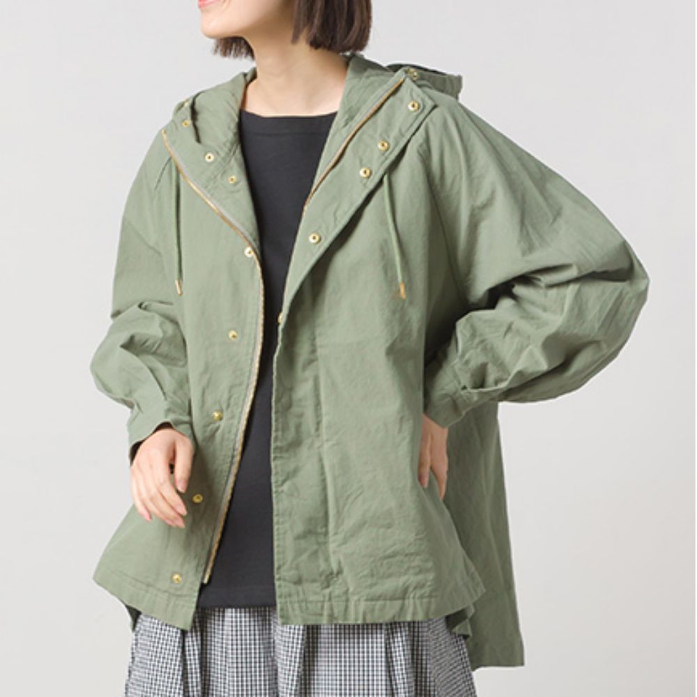 日本 OMNES - 純棉刷舊連帽風衣外套-淺灰綠