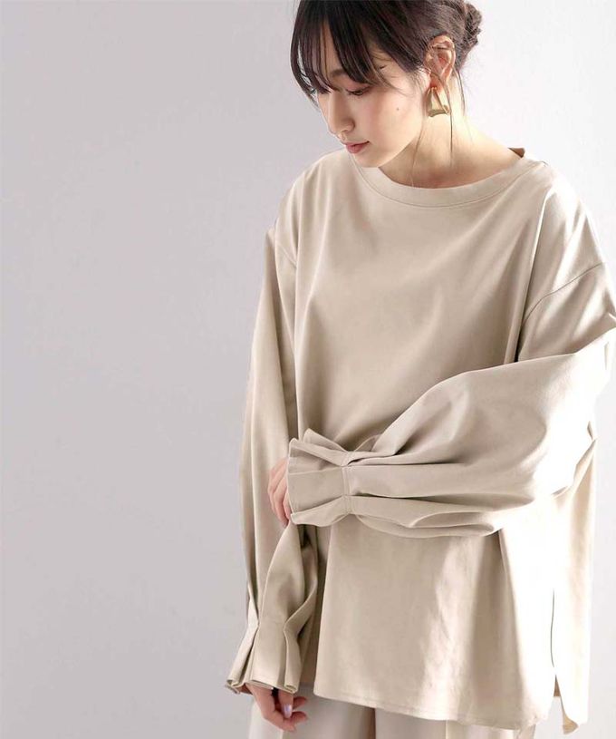 日本 Classical Elf - 100%棉 船領顯瘦糖果袖上衣-淺卡其