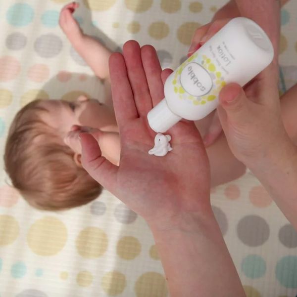 韓國 Sobble 棉花糖嬰幼兒澡盆，知名部落客、產後中心推薦！