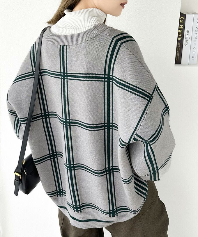 日本 Classical Elf - 歐風大格紋落肩針織外套-黑