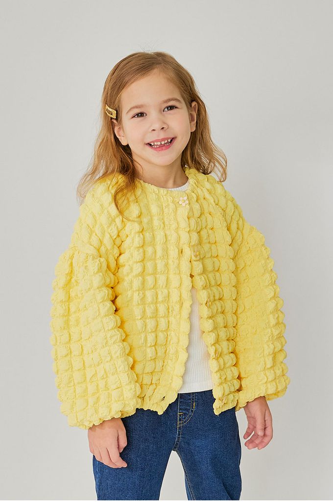 韓國 OZKIZ - 棉花糖立體紋花朵鈕扣外套-象牙白