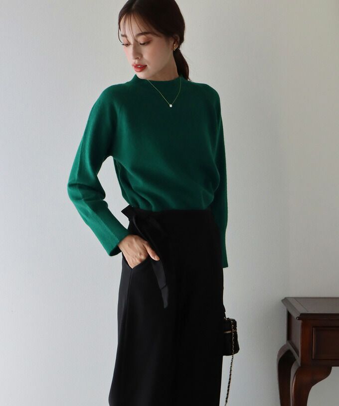 日本 BLUE EAST - 優雅立領針織上衣-草綠